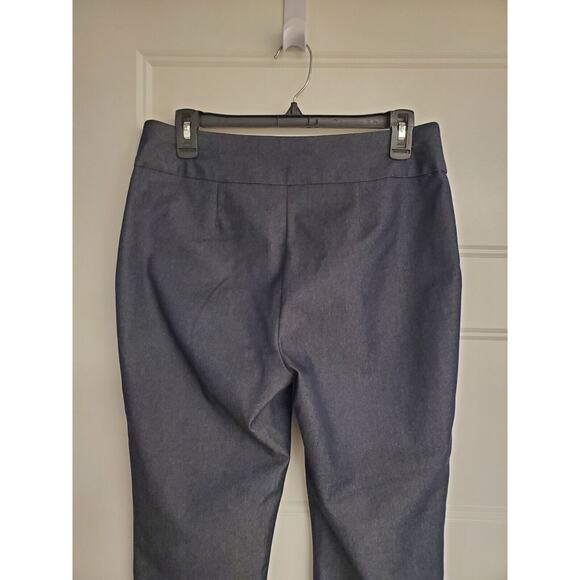 Women's Chico's "So Slimming" Dark Chambray Crop Pants | Size 0.5 (Small) - Picture 7 of 9